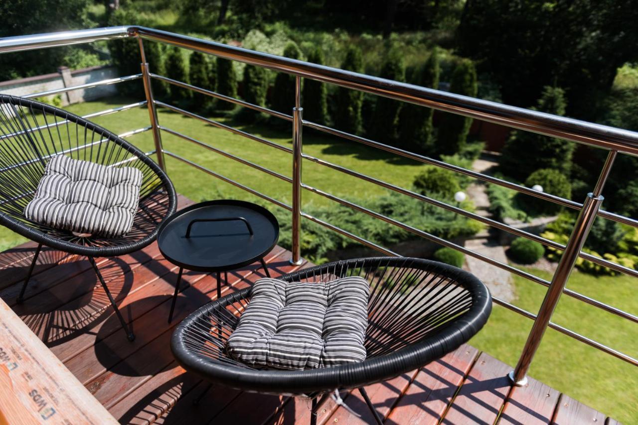 Golden Park Apartments Umanʼ Eksteriør bilde