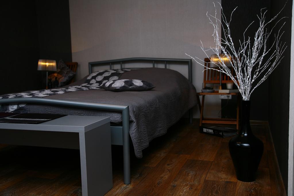 Golden Park Apartments Umanʼ Eksteriør bilde